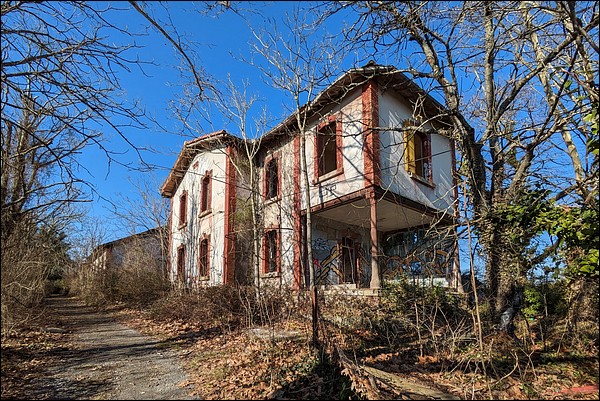 Ancienne maison abandonnée