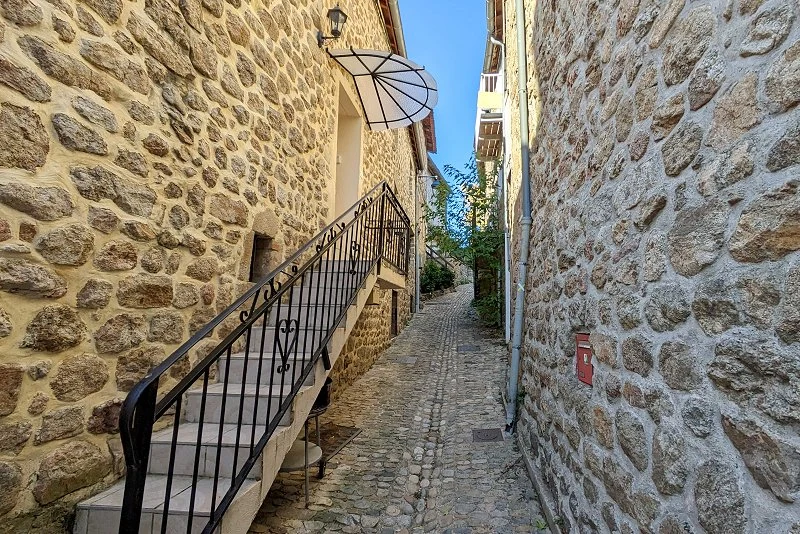 Saint-And&eacute;ol-de-Vals