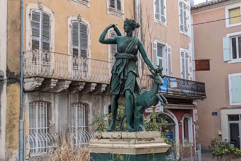 Bourg-Saint-And&eacute;ol