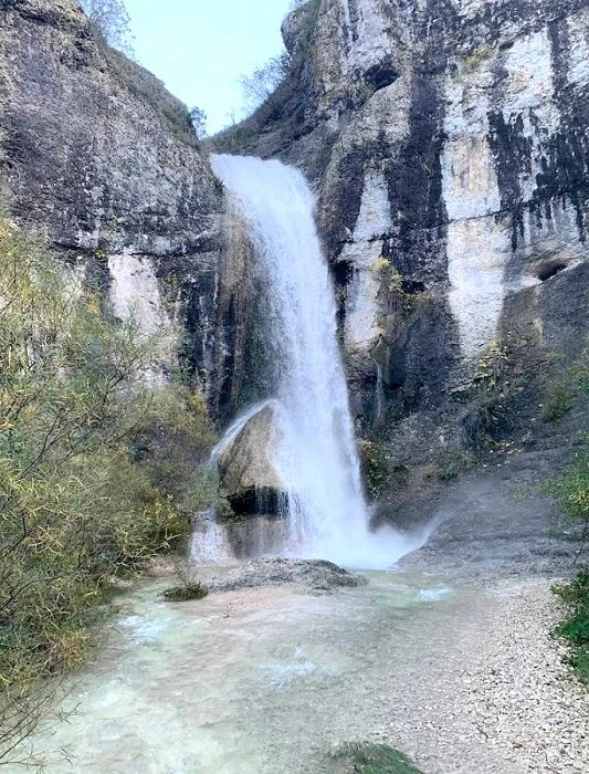 Cascade Rochecolombe