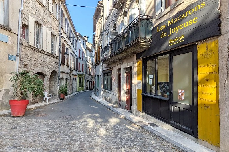 Joyeuse Ard&egrave;che