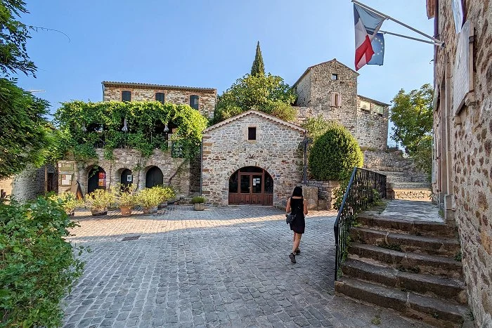 Naves Ard&egrave;che