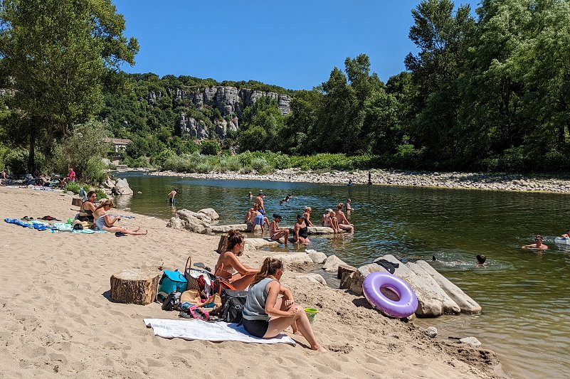 Plage Vog&uuml;&eacute;